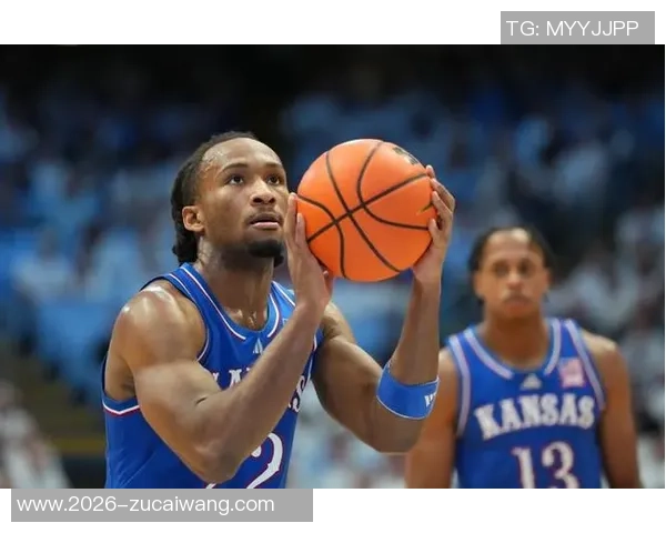 NCAA季前赛明年状元热门达林彼得森上半场狂砍24分全场贡献26分表现抢眼