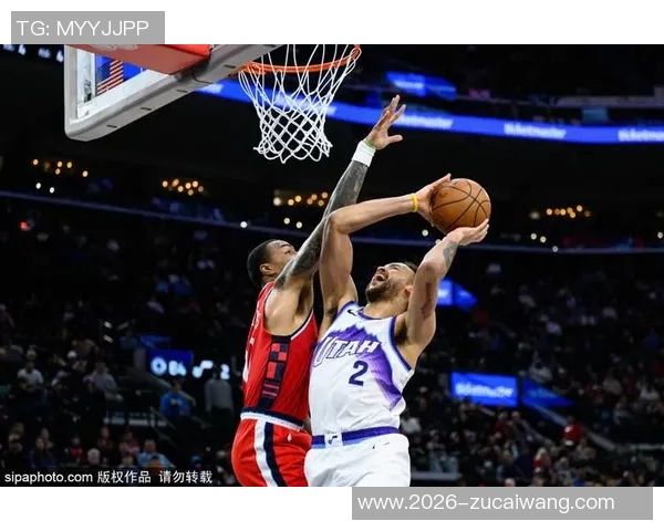 NCAA季前赛明年状元热门达林彼得森上半场狂砍24分全场贡献26分表现抢眼 NCAA季前赛明年状元热门达林彼得森上半场狂砍24分全场贡献26分表现抢眼