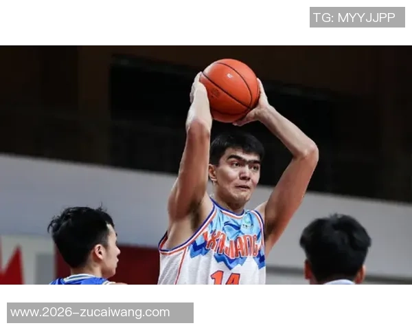 管子煜突破防守连过两人上篮被文班帽封盖精彩瞬间回顾 管子煜突破防守连过两人上篮被文班帽封盖精彩瞬间回顾