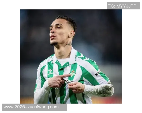 好友透露霍伊伦加盟曼联时年轻无怨恨一家人始终支持红魔